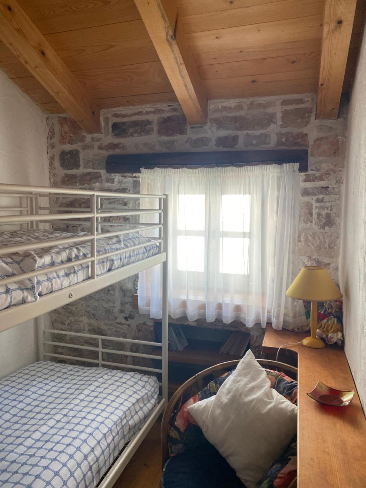 Domos Selene Casa Delle Farfalle Tinjan Exteriör bild